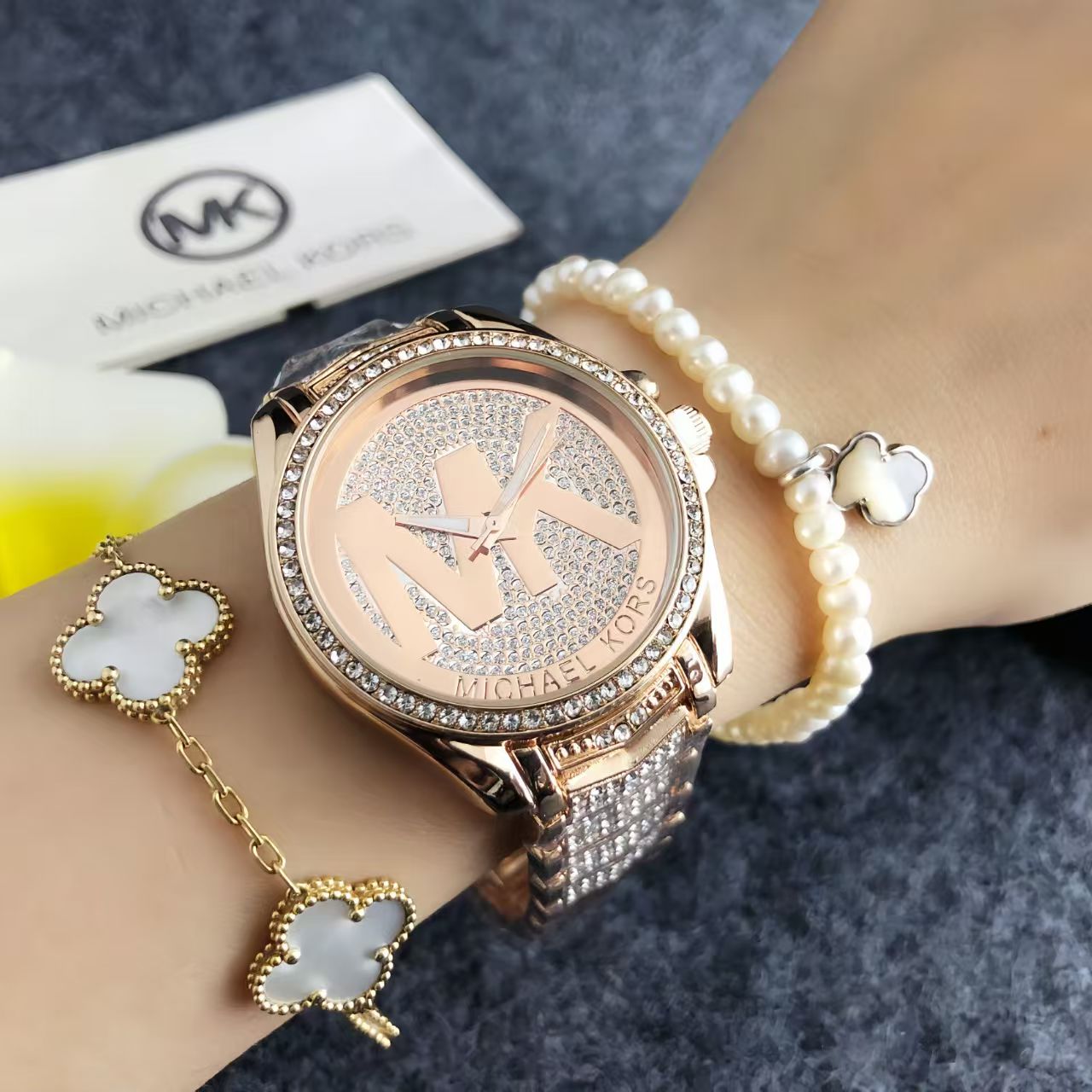 Michael Kors Yeni Moda ve Şık  - Luxury Watch Photography incelemesi ve fiyatı