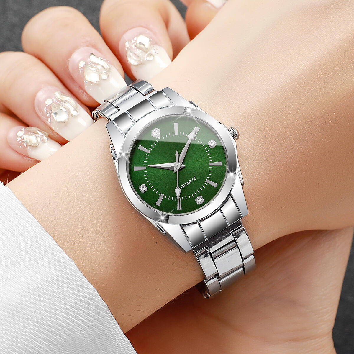 Lüks Rhinestone Kadın Saatler  - Luxury Watch Case Travel incelemesi ve fiyatı
